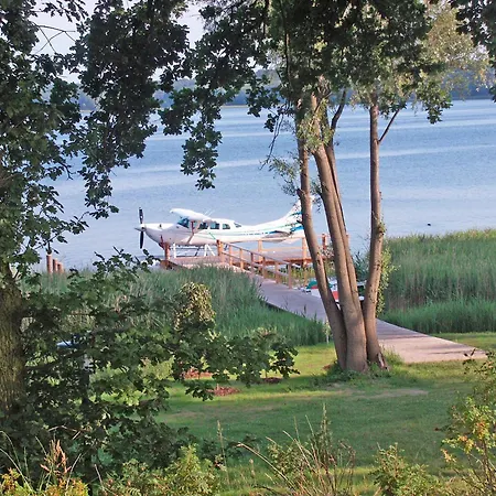 Falk Seehotel Plau am See-3